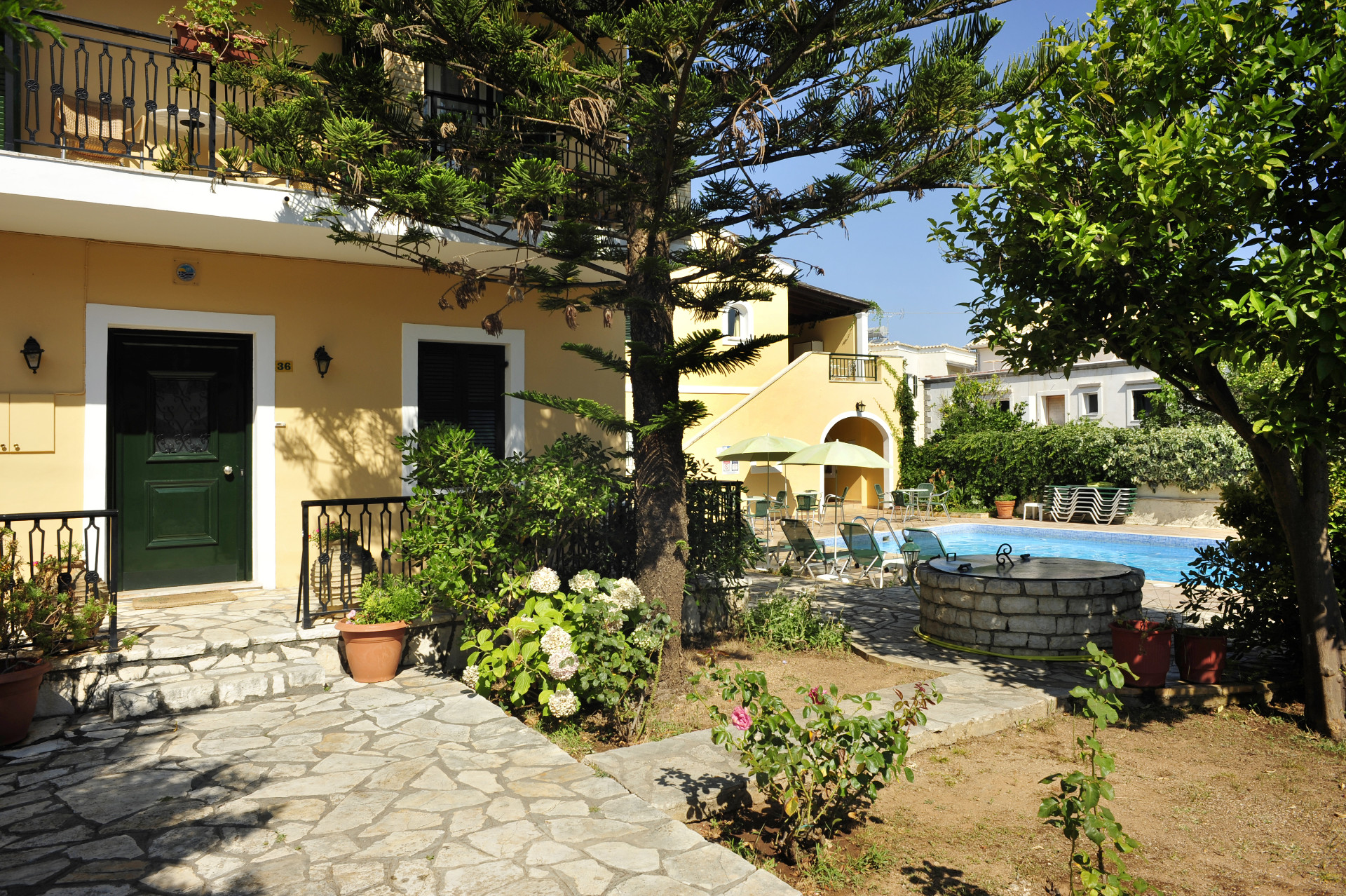 Ariti Complex