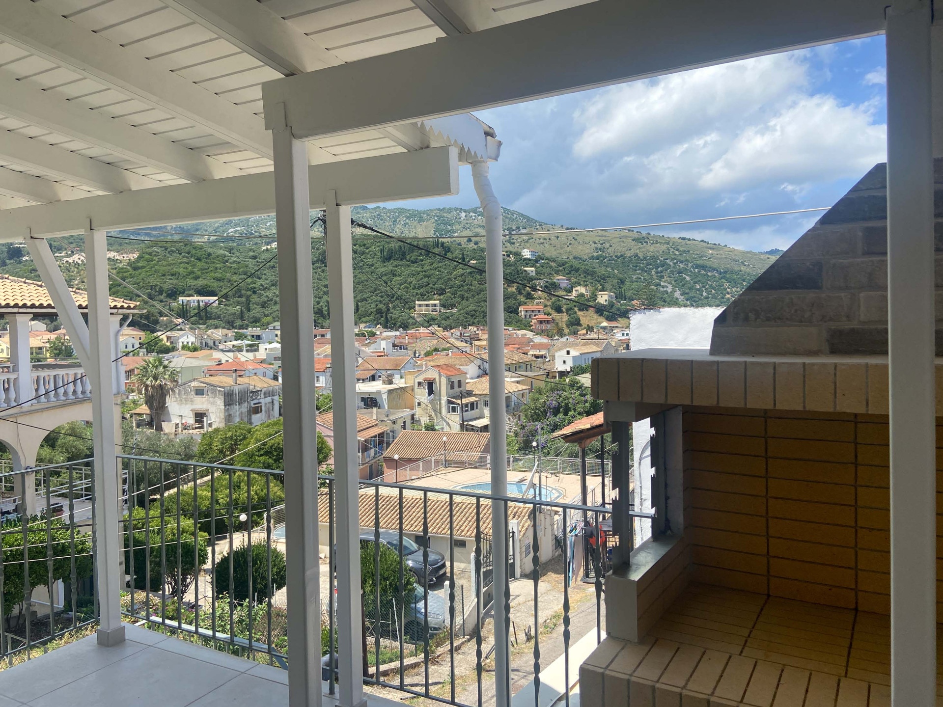 Nonna's Hill House