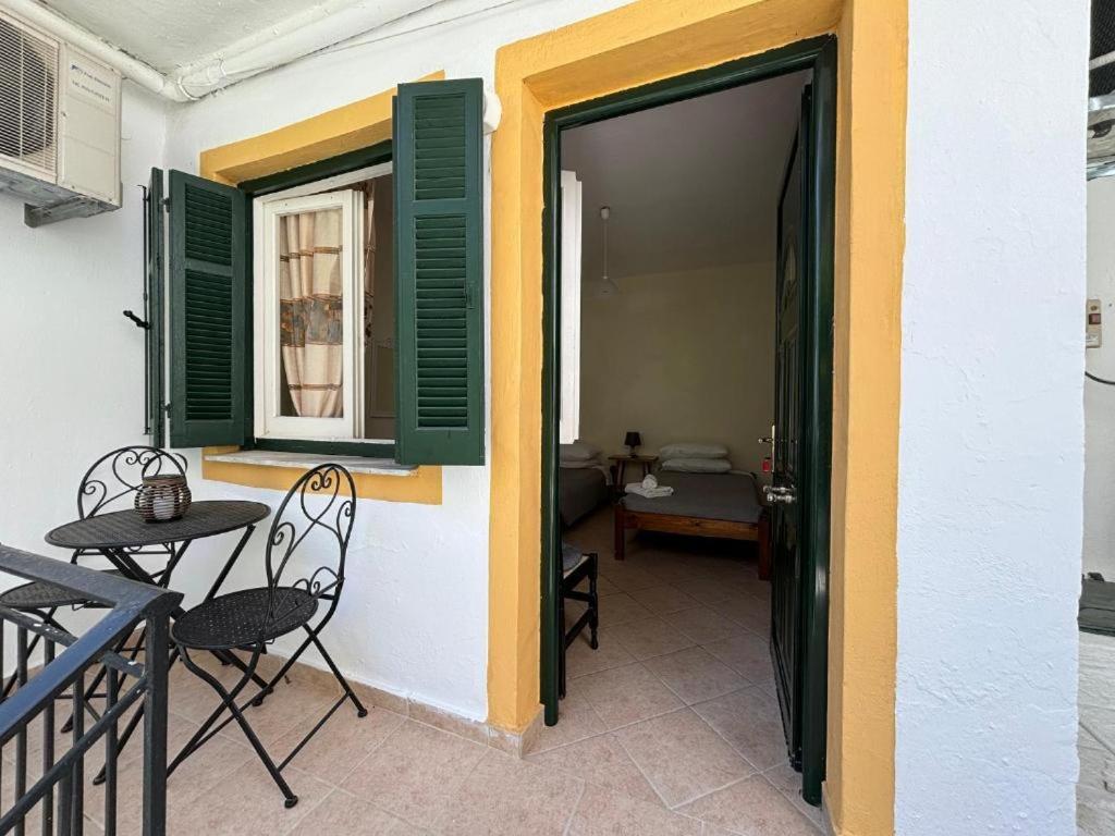 Antigone Apartments