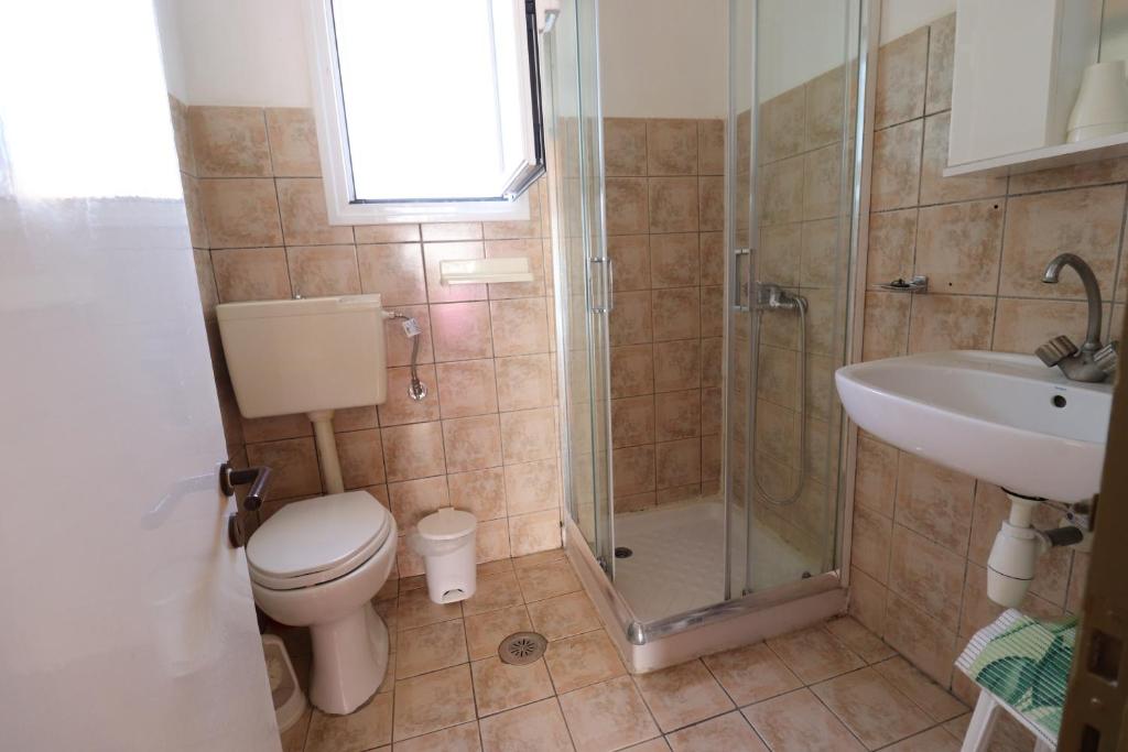 Antigone Apartments