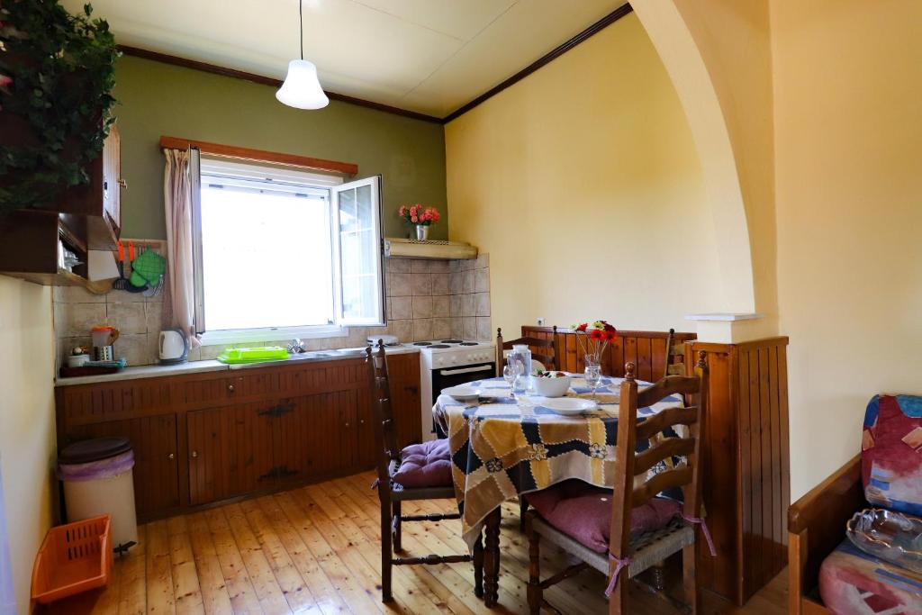 Antigone Apartments