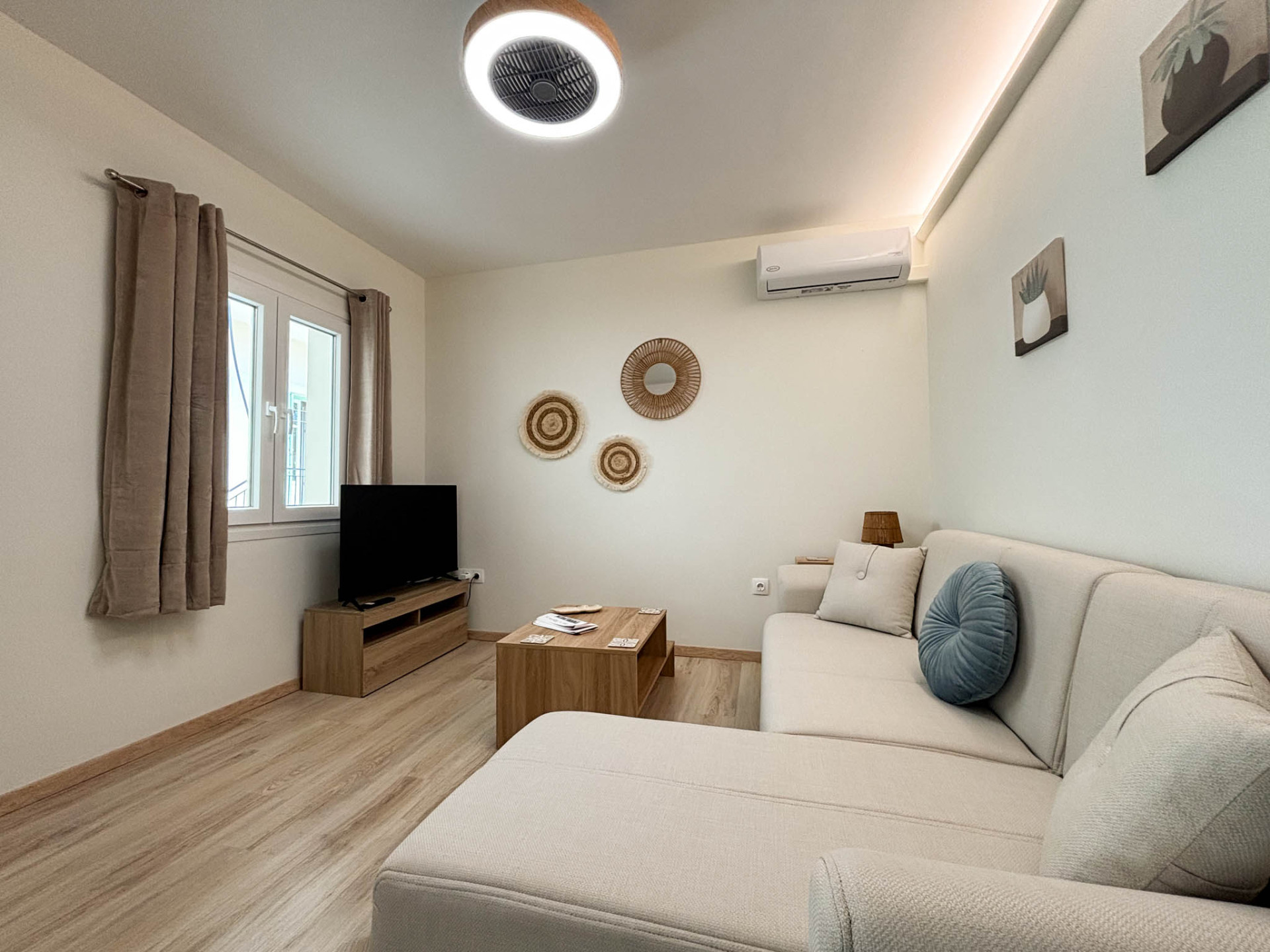 Kumquat Apartment