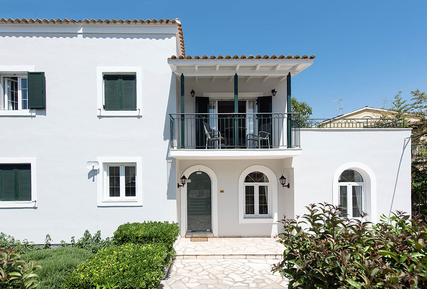 Balaris Apartments